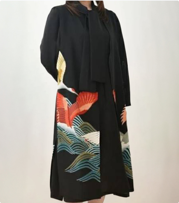 黒のワンピース